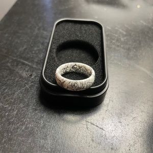 GROOVE RING® WINTER ROSE SILICONE RING -Thin